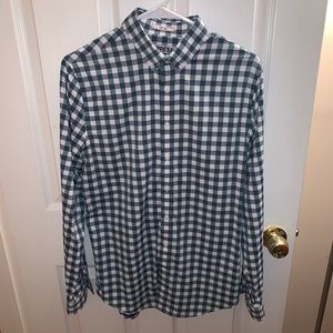 Express Patterned Performance Button Down Shirt